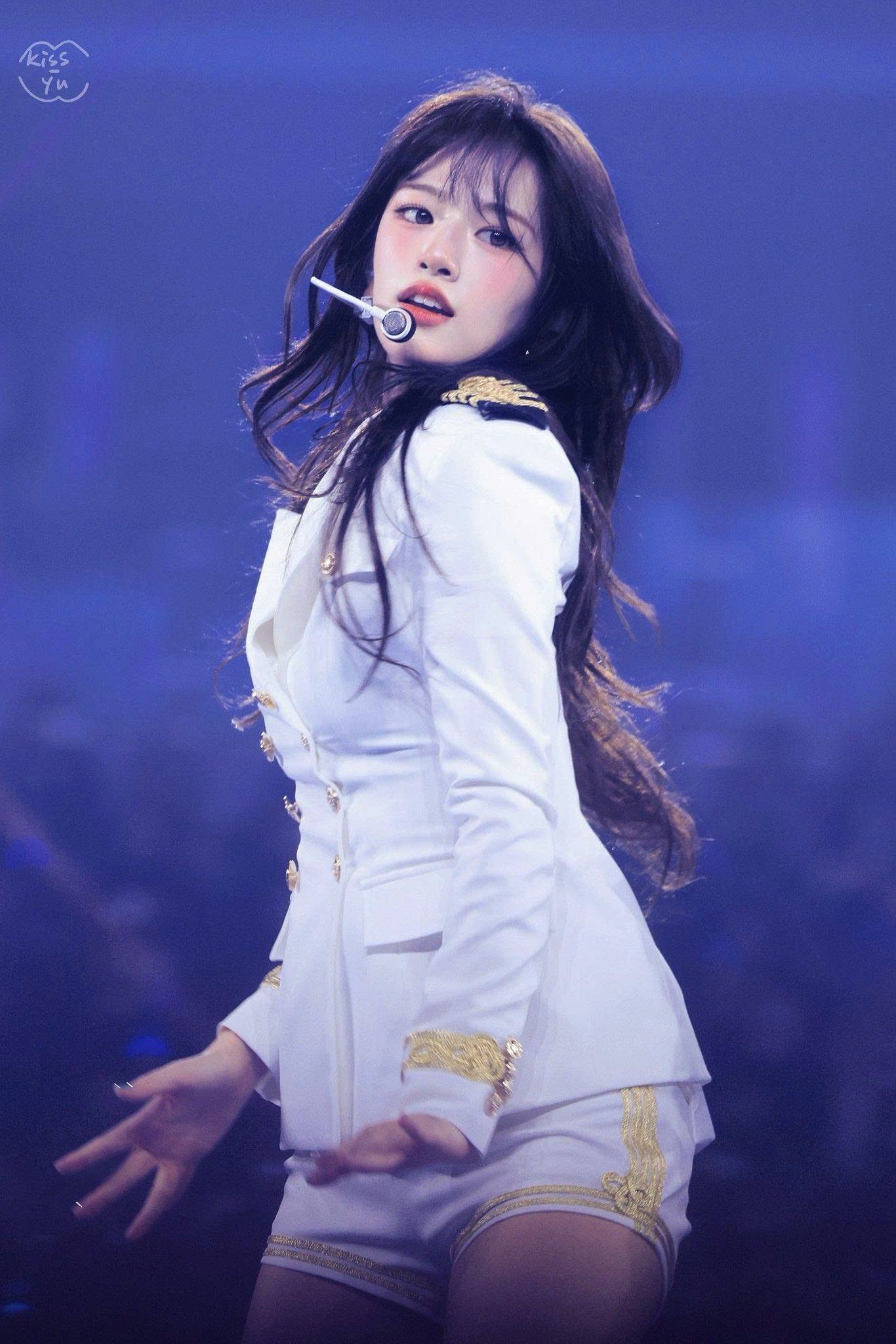 Cuối cùng cũng có ngày "công chúa Kpop" kém sắc, bị mỹ nhân đẹp như minh tinh điện ảnh giật sạch spotlight- Ảnh 6.