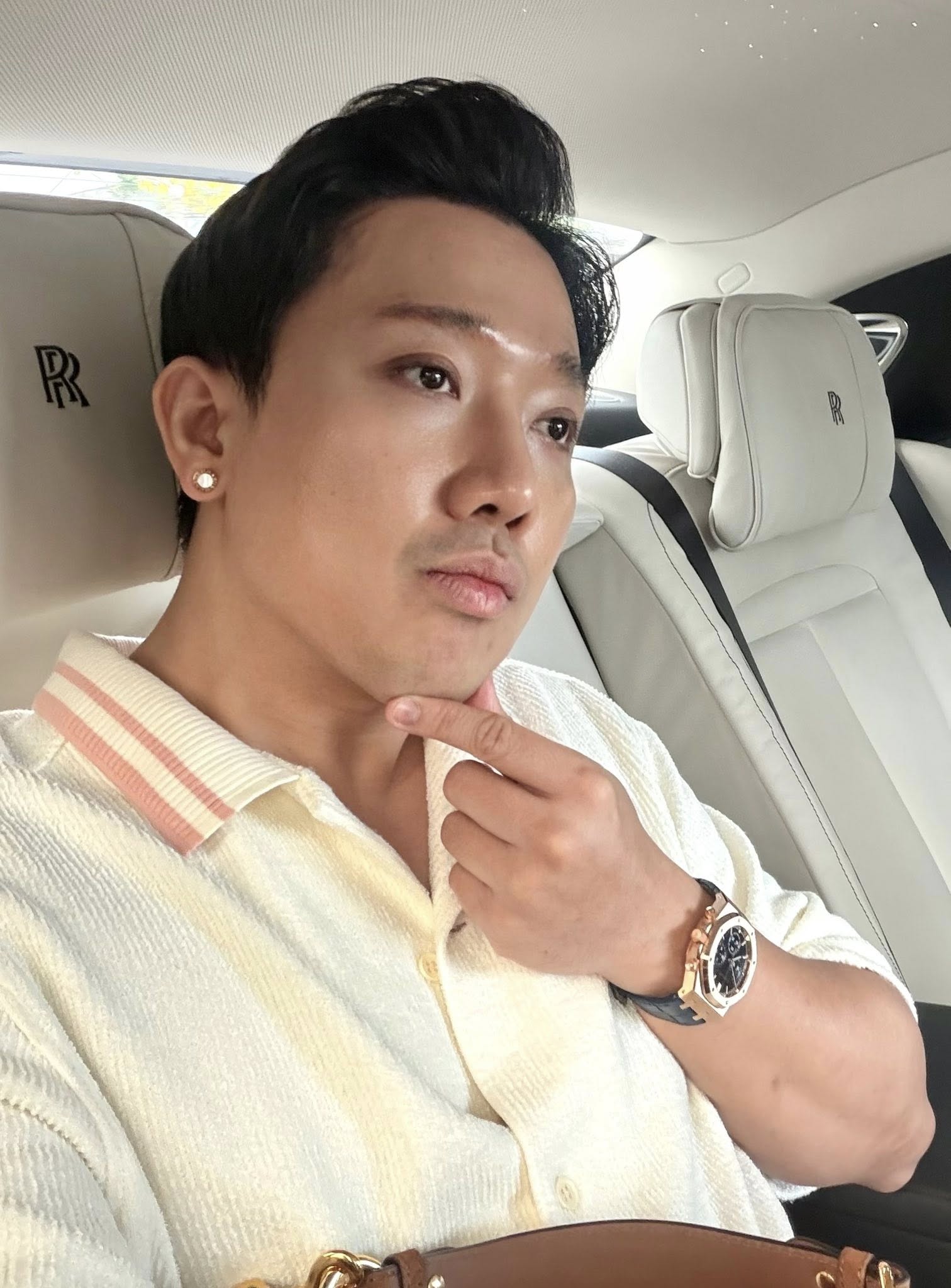 Trấn Thành khoe nhà mới: Nội thất sang xịn, riêng phòng tắm khiến netizen trầm trồ 