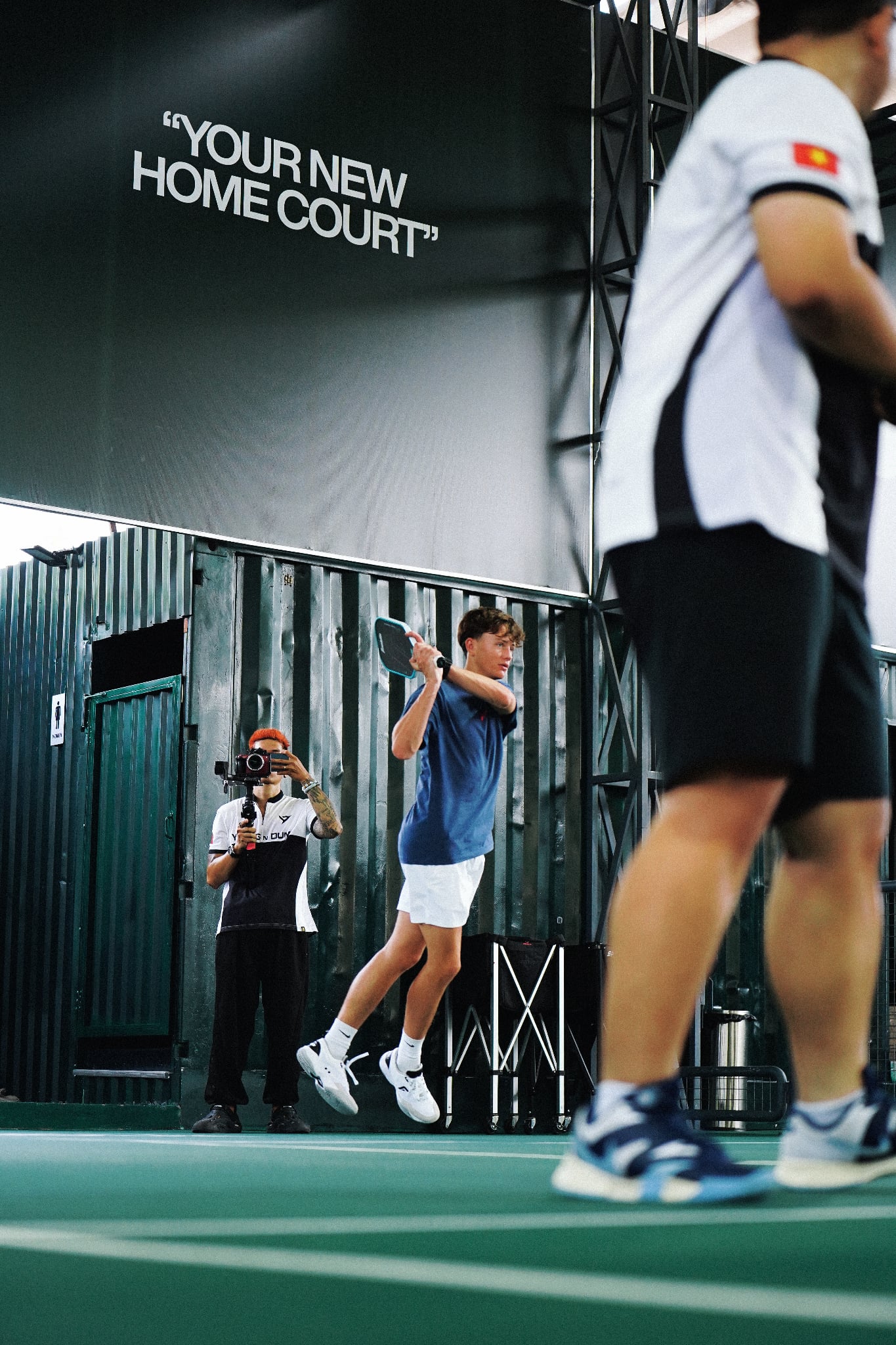 Bắt gặp ngôi sao pickleball Patriquin đi "xé vé" tại TP.HCM- Ảnh 12.