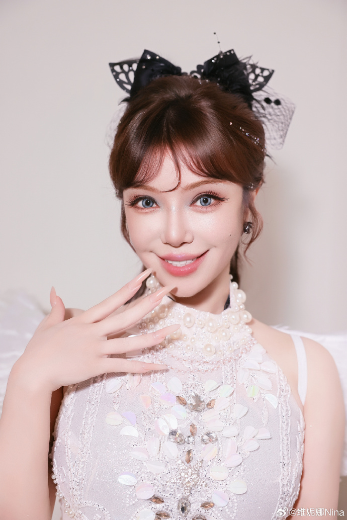 Đồng đội bị loại tức tưởi của Trang Pháp: Mỹ nhân có gia thế khủng đến mức dám tố cáo NSX dàn xếp kết quả trên sóng trực tiếp- Ảnh 2.