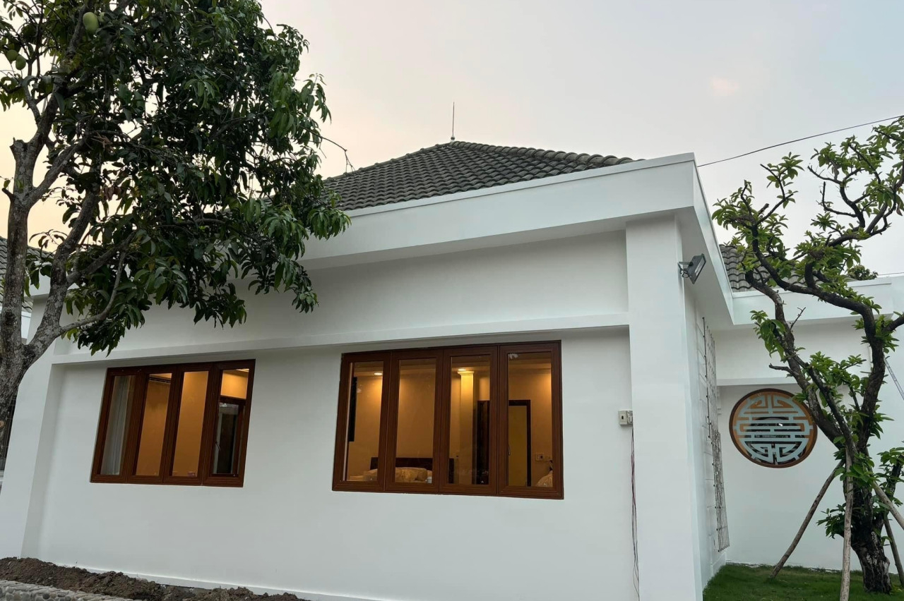Nữ diễn viên từng nhận cát-xê 30 cây vàng, tuổi 54 sống chill trong biệt thự 3.000m² ở Bình Dương- Ảnh 3.