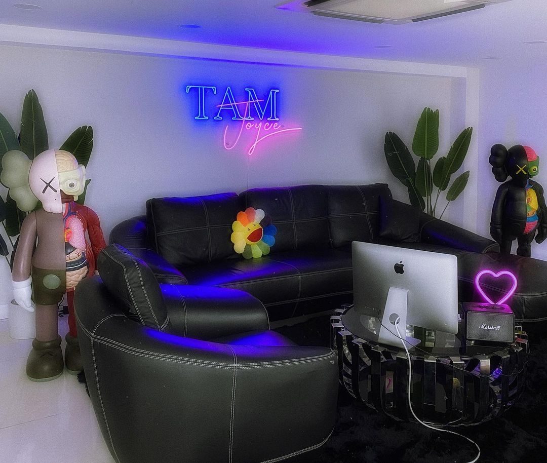 Tiểu thư Sài thành 15 tuổi yêu, 20 tuổi lấy chồng: Ở biệt thự 3 tầng sáng nhất phố, qua 4 lần sinh nở vẫn đẹp như gái đôi mươi- Ảnh 9.