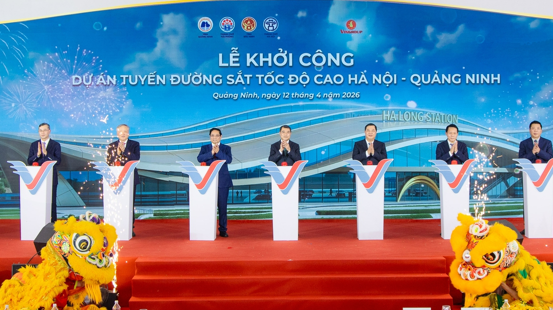 Hà Nội - Hạ Long 23 phút: Giải mã cú bắt tay giữa tỷ phú Phạm Nhật Vượng và 'người khổng lồ' châu Âu- Ảnh 1.