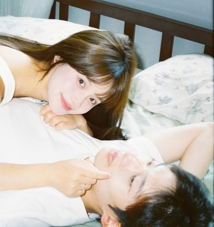 Ân ái vào buổi sáng có tốt hơn cho sức khỏe so với buổi tối không? Bác sĩ chỉ ra 3 điểm khác biệt thú vị - Ảnh 1.