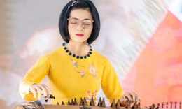 'Nữ chiến binh' khiếm thị chinh phục đường chạy marathon 42 km