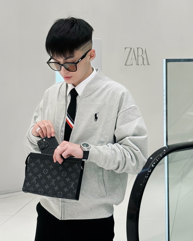 "Boy phố" An Thuyên có tương tác cực tình với Phương Ly là ai?- Ảnh 3.