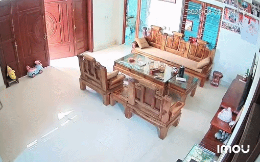 Shipper đến giao hàng nhưng Hoàng Anh Panda không xuống, lớn tiếng “cuộc gọi nào”: Bồi thường 1 triệu để xin lỗi, cắt clip đăng lên mạng - Ảnh 3.