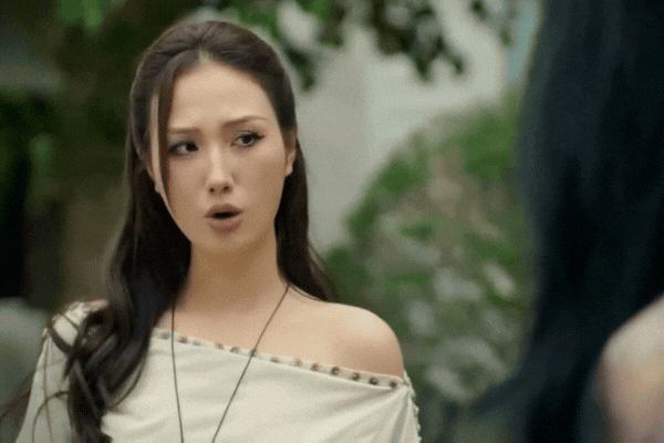 Cả đời xem phim Việt chưa thấy ai make up đẹp cỡ này: Nhan sắc bén đứt tay, lên hình vài phút hút cả triệu view- Ảnh 4.