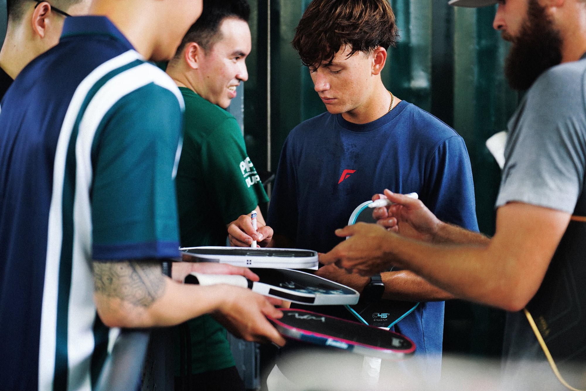 Bắt gặp ngôi sao pickleball Patriquin đi "xé vé" tại TP.HCM- Ảnh 19.