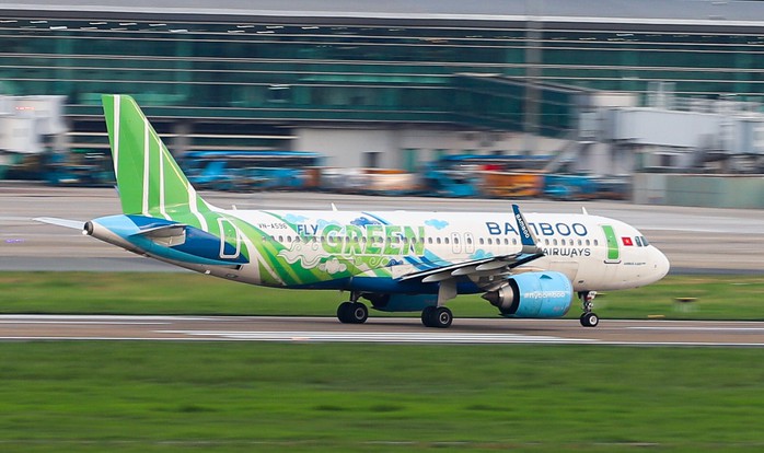 Vì sao Sacombank thu giữ hơn 355 sổ đỏ của hãng hàng không Bamboo Airways?- Ảnh 1.