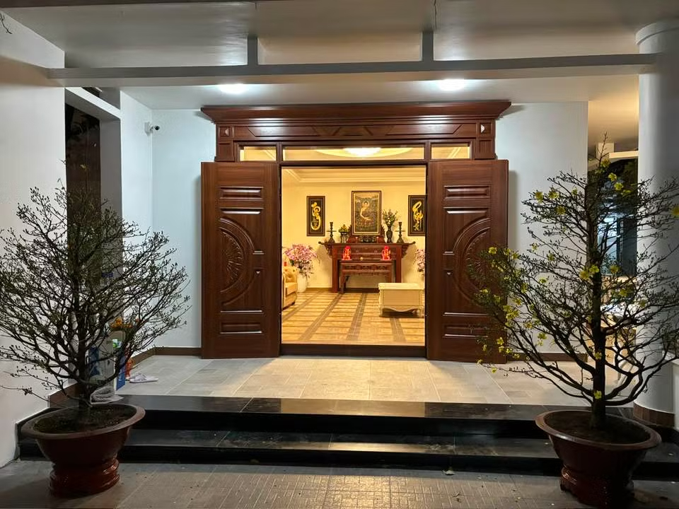 Nữ diễn viên từng nhận cát-xê 30 cây vàng, tuổi 54 sống chill trong biệt thự 3.000m² ở Bình Dương- Ảnh 7.