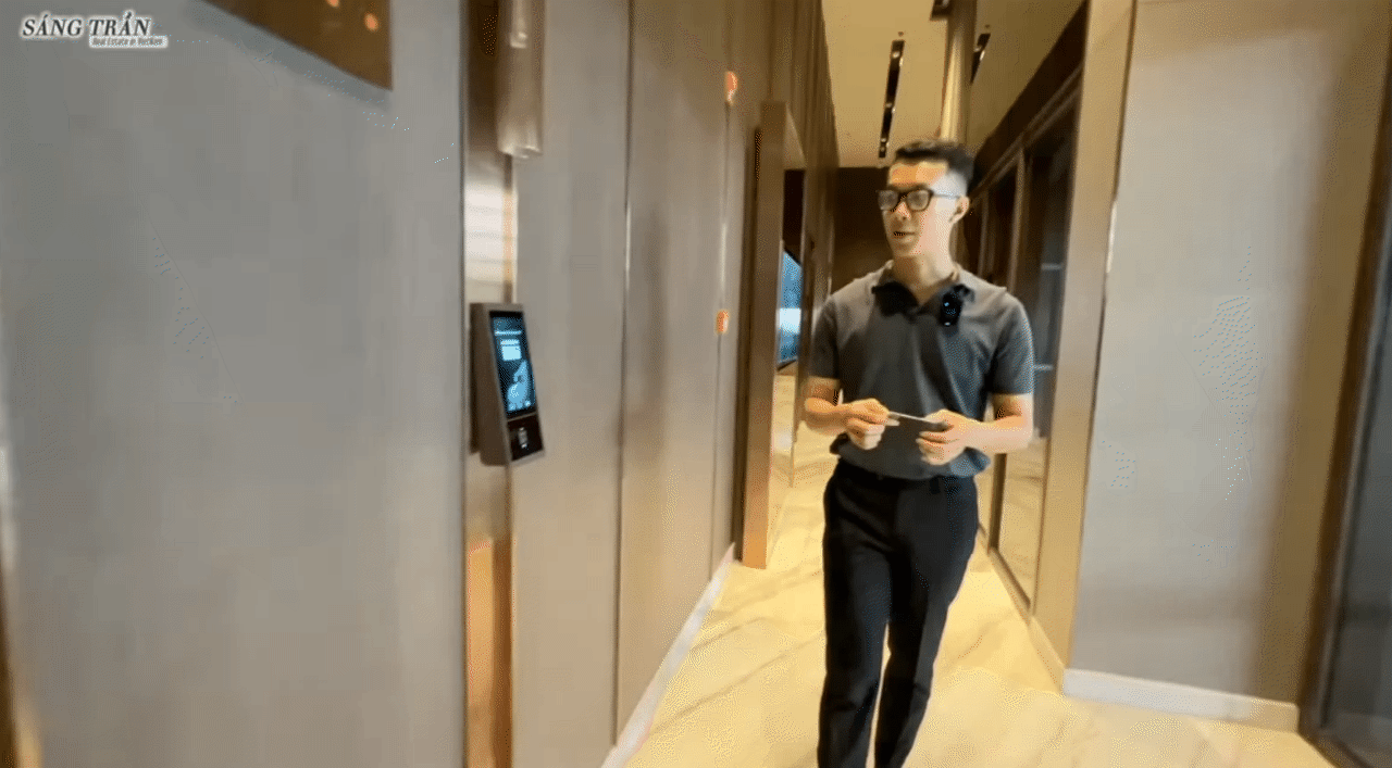 Cận cảnh khu chung cư cap cấp mà nhà Trấn Thành đang ở: Mỗi căn hộ đều có thang máy riêng, mức giá bán khoảng 131 triệu/m2- Ảnh 12.