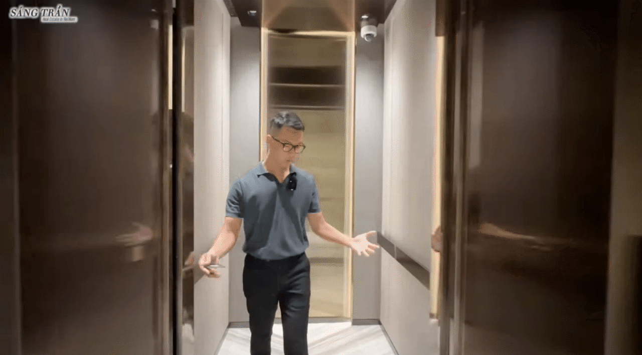 Cận cảnh khu chung cư cap cấp mà nhà Trấn Thành đang ở: Mỗi căn hộ đều có thang máy riêng, mức giá bán khoảng 131 triệu/m2- Ảnh 13.