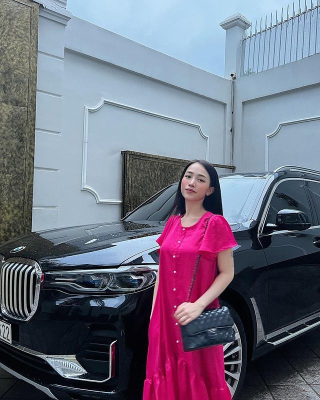 Tiểu thư Sài thành 15 tuổi yêu, 20 tuổi lấy chồng: Ở biệt thự 3 tầng sáng nhất phố, qua 4 lần sinh nở vẫn đẹp như gái đôi mươi- Ảnh 17.