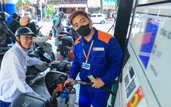 Rà soát, xử lý nghiêm vi phạm về thuế trong kinh doanh xăng dầu