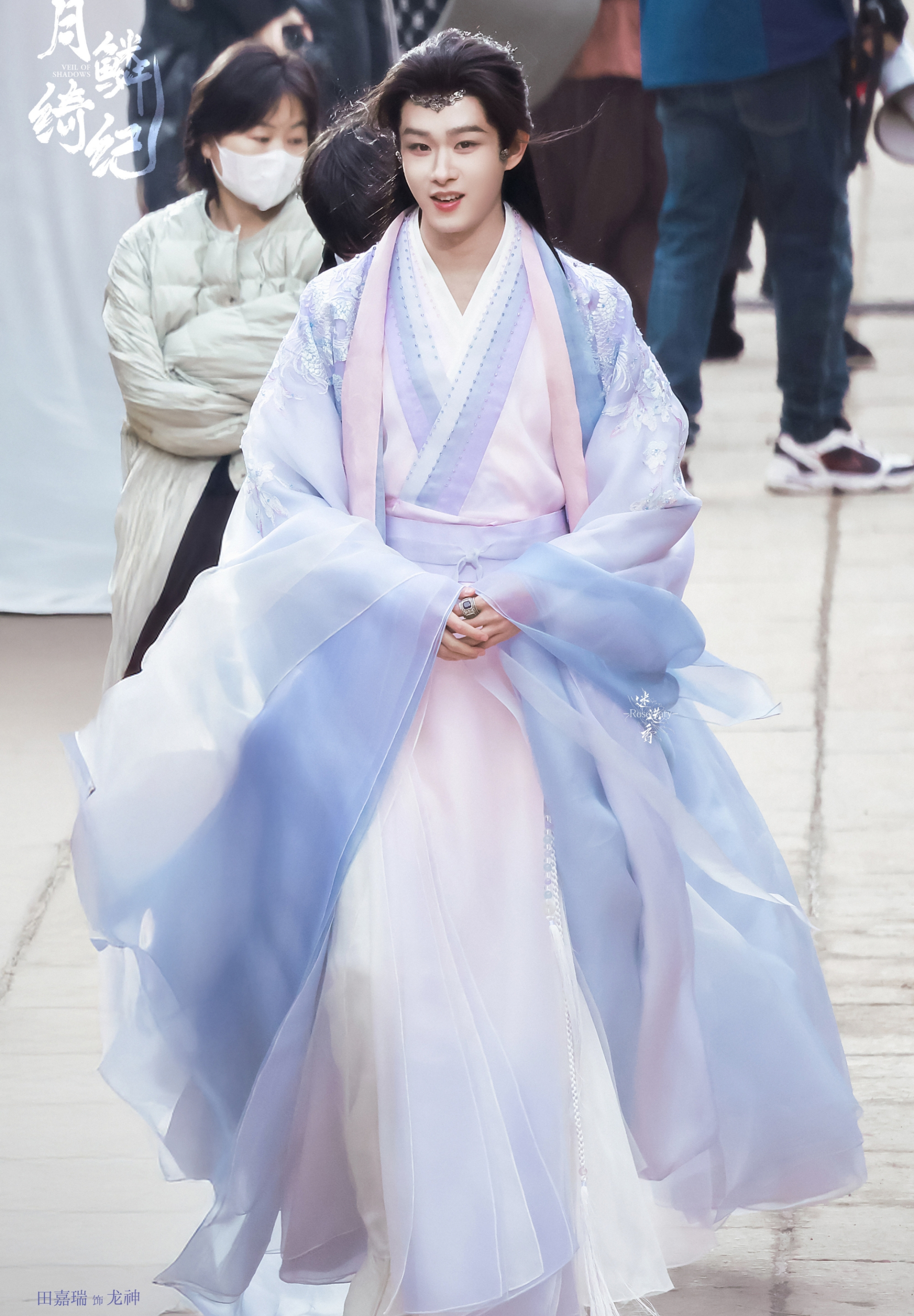 Lộ diện Tiểu Long Nữ bản nam đẹp chả kém Lưu Diệc Phi: Thanh lãnh như sương, phiêu dật như tiên, trăm năm khó tìm- Ảnh 7.