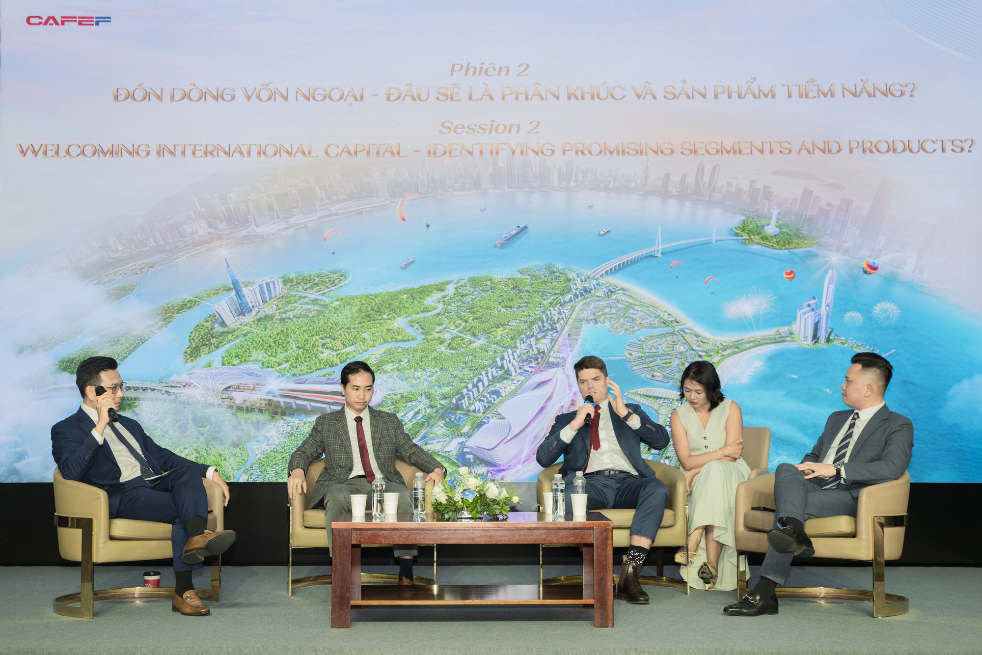 Dòng vốn ngoại “săn” dự án xanh, bất động sản Việt trước cơ hội bứt phá- Ảnh 1. Dòng vốn ngoại “săn” dự án xanh, bất động sản Việt trước cơ hội bứt phá- Ảnh 1.