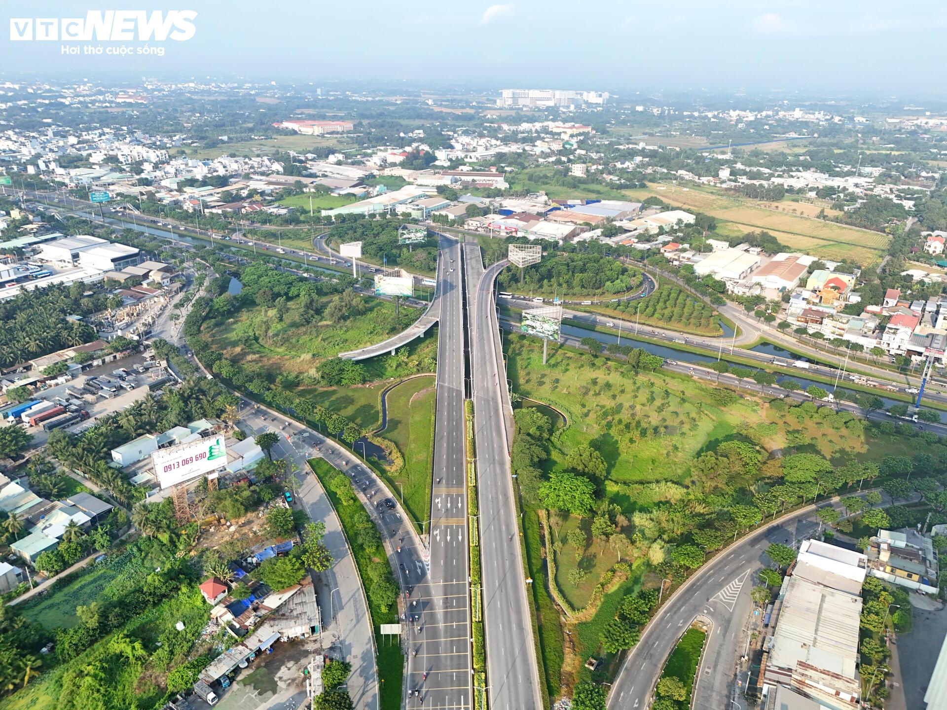 Cận cảnh đường TP.HCM kết nối với Tây Ninh sẽ được đầu tư gần 19.400 tỷ đồng- Ảnh 2.