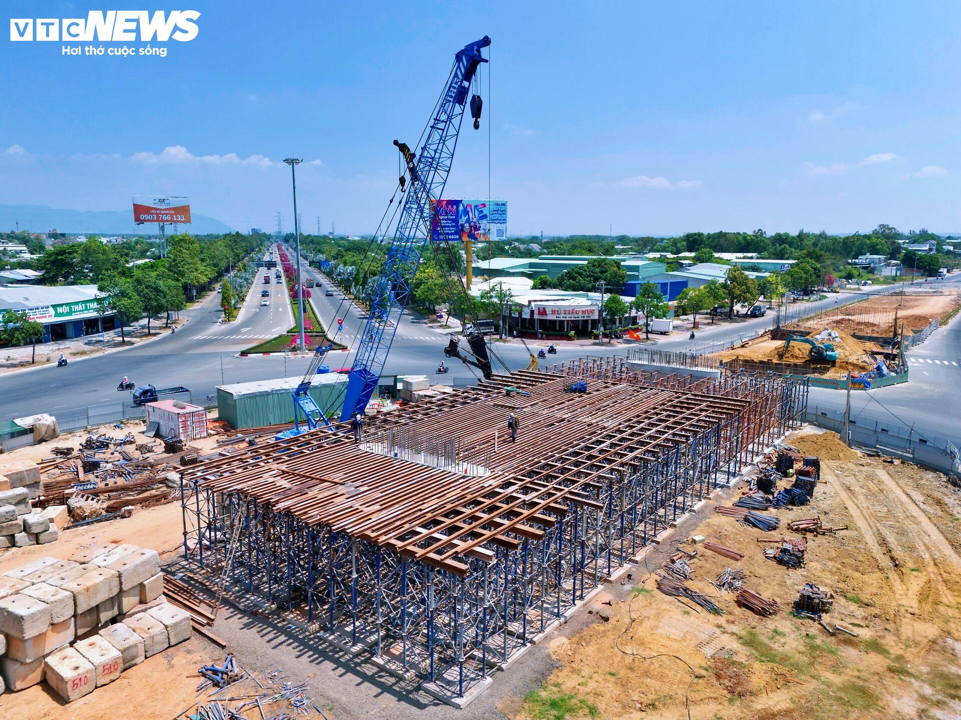 Đường nối ra biển đẹp nhất TP.HCM trước ngày mở rộng 8 làn xe- Ảnh 7.