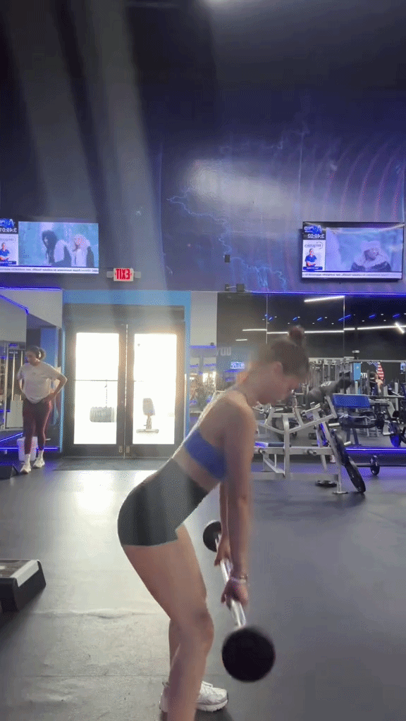 Louis Phạm bị chê cựu vận động viên quốc gia mà tập gym tư thế sai bét, lên tiếng: "Em muốn thì vẫn tập đúng được thôi"- Ảnh 1.