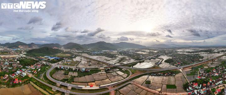 Chính thức vận hành gần 200km cao tốc Bắc- Nam đoạn Quảng Ngãi đến Đắk Lắk- Ảnh 3.