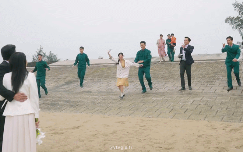 Phát hiện cặp sao Việt còn nợ cả nước một đám cưới ôm nhau cứng ngắc ở sự kiện: Đẹp đôi quá trời quá đất- Ảnh 5.