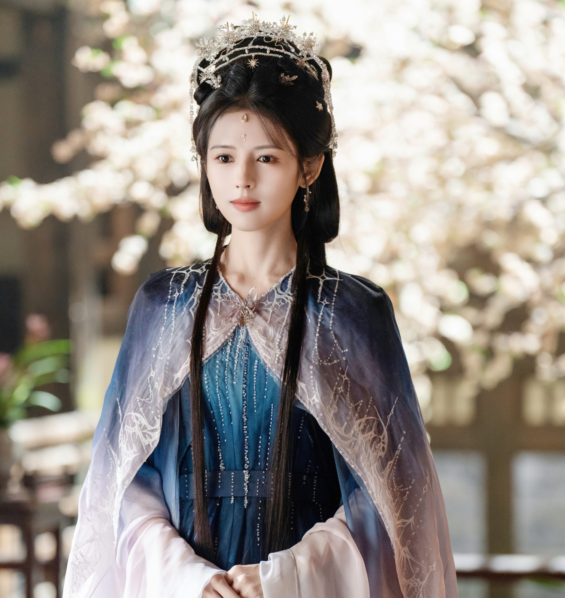 Lật tẩy ngọc nữ màn ảnh khai gian tuổi, kích động fan cũ tấn công fan mới: Hình tượng thanh thuần nay còn đâu- Ảnh 11.