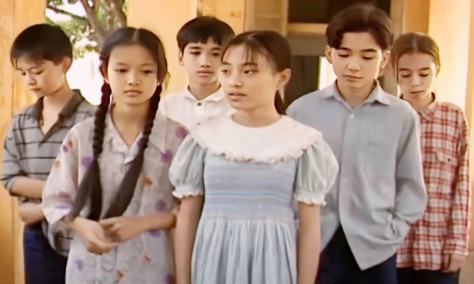 Sao nhí Vbiz duy nhất cả đời chỉ đóng 1 phim mà nổi tiếng suốt 27 năm- Ảnh 1. Sao nhí Vbiz duy nhất cả đời chỉ đóng 1 phim mà nổi tiếng suốt 27 năm- Ảnh 1.