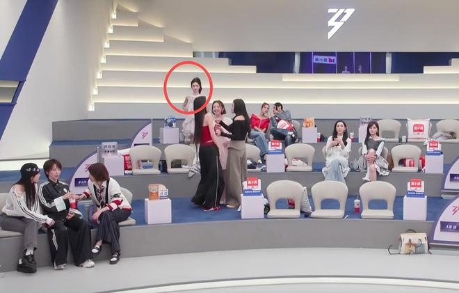 Cầu trời đừng để Trang Pháp chung team với Chị Đẹp này: Xấu tính nhất show không ai ưa, giở trò chơi bẩn với cả đồng đội- Ảnh 6.