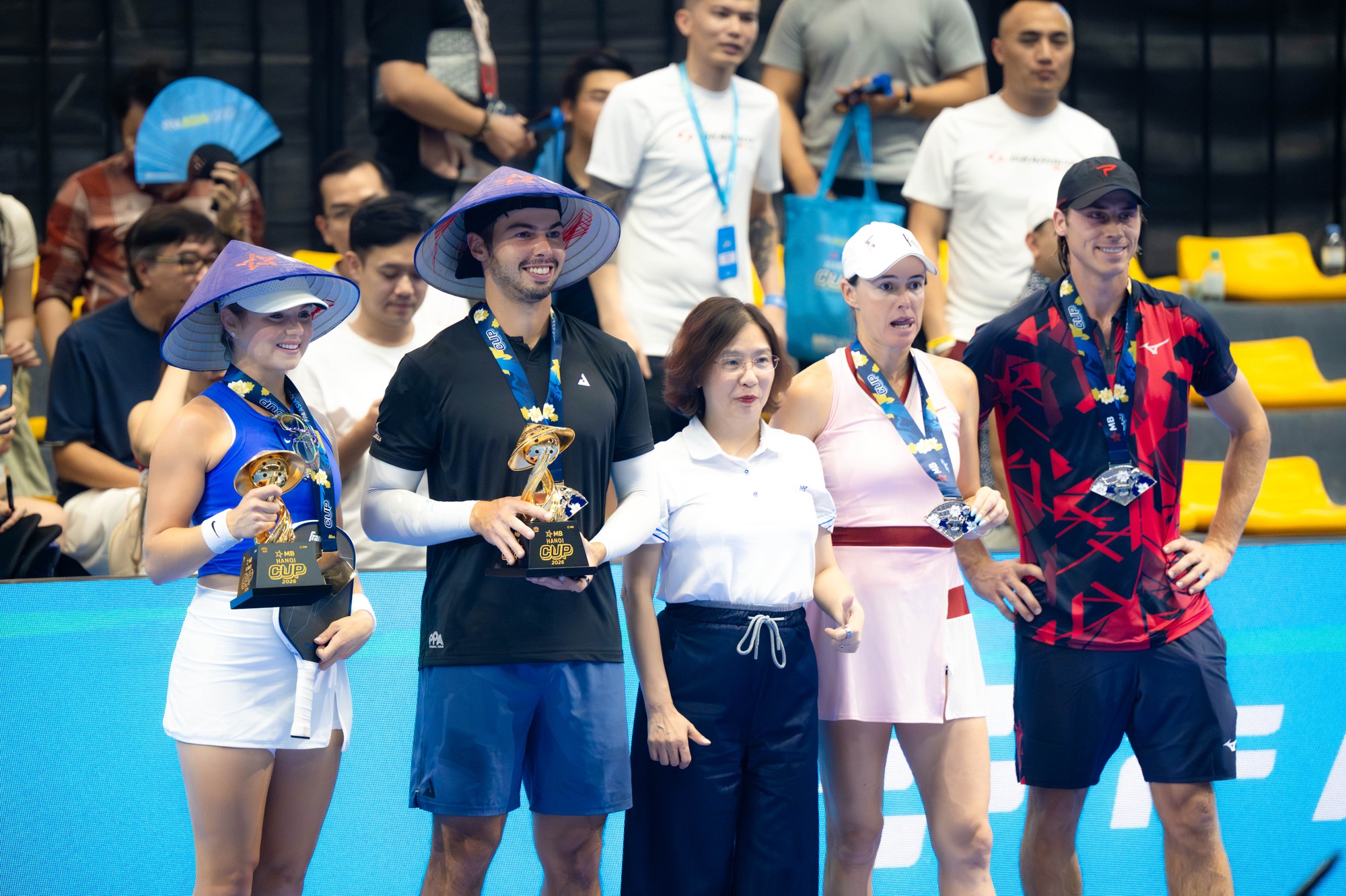 Ben Johns và Anna Thu Thuỷ không có đối thủ, giành cú đúp vô địch tại PPA Hanoi- Ảnh 1. Ben Johns và Anna Thu Thuỷ không có đối thủ, giành cú đúp vô địch tại PPA Hanoi- Ảnh 1.