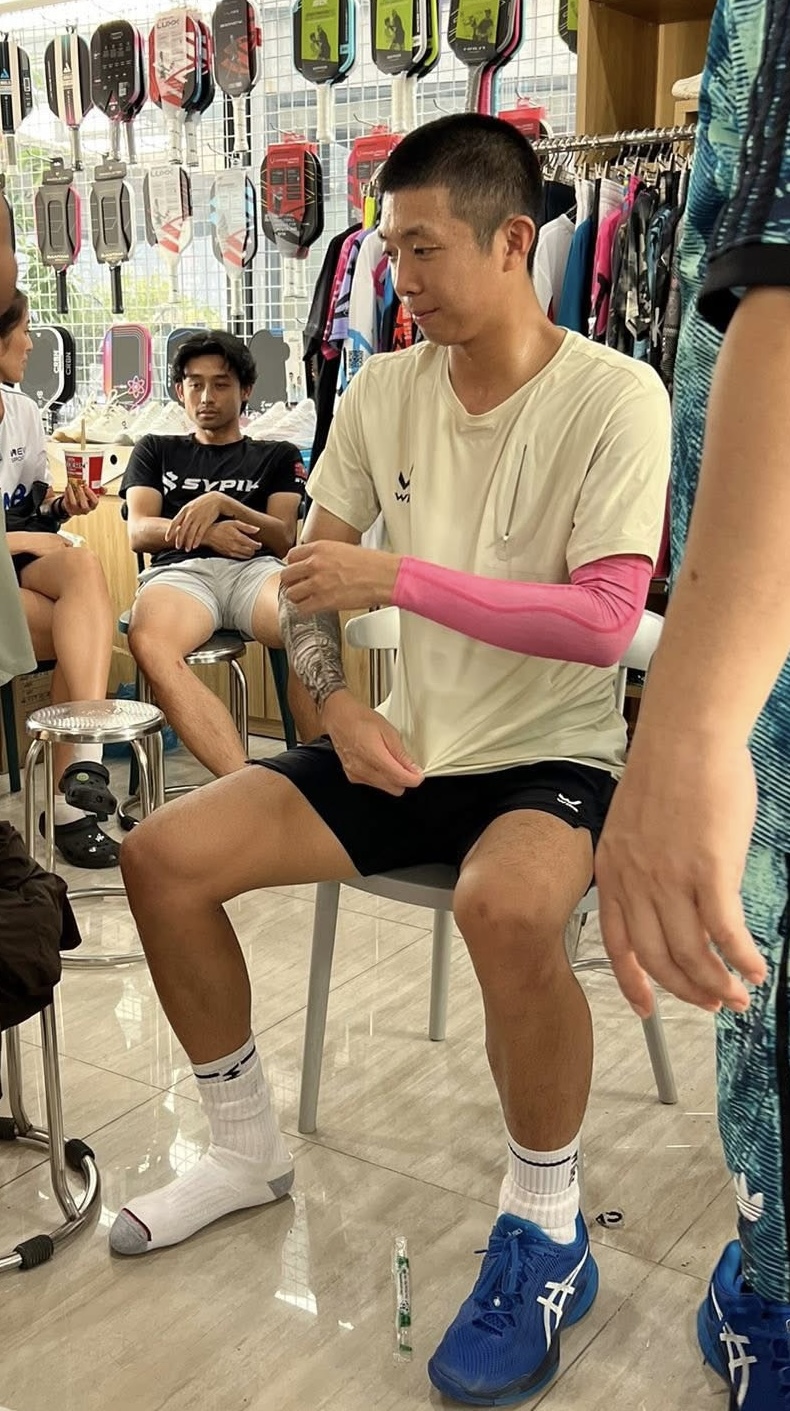 Quang Dương chấn thương, bỏ dở trận tứ kết Pickleball tại Hải Phòng- Ảnh 2.