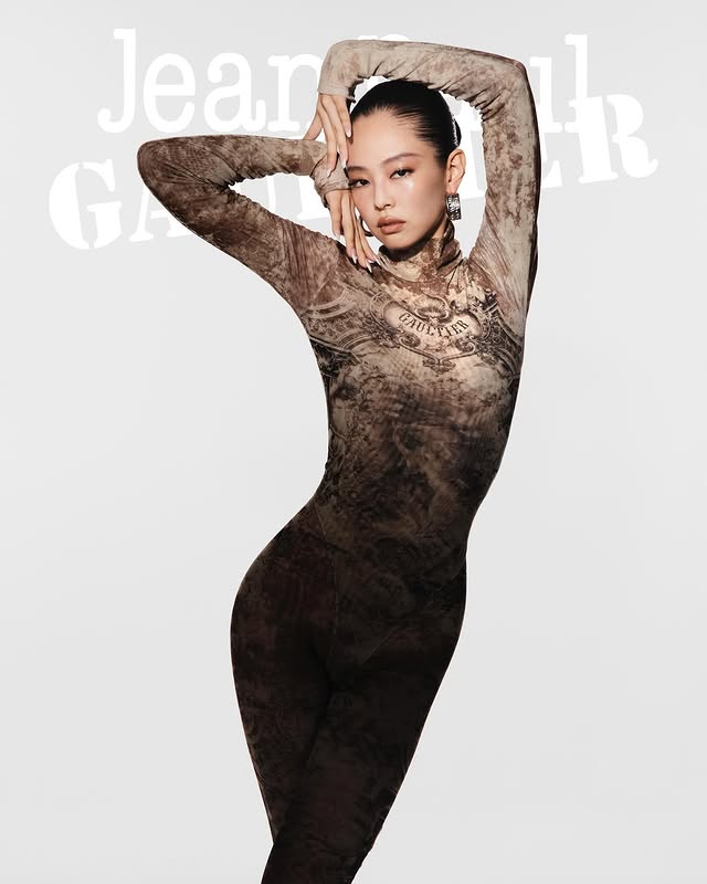 1 bức ảnh khiến tất cả phải "ngả mũ" thán phục Jennie (BLACKPINK)!- Ảnh 5.