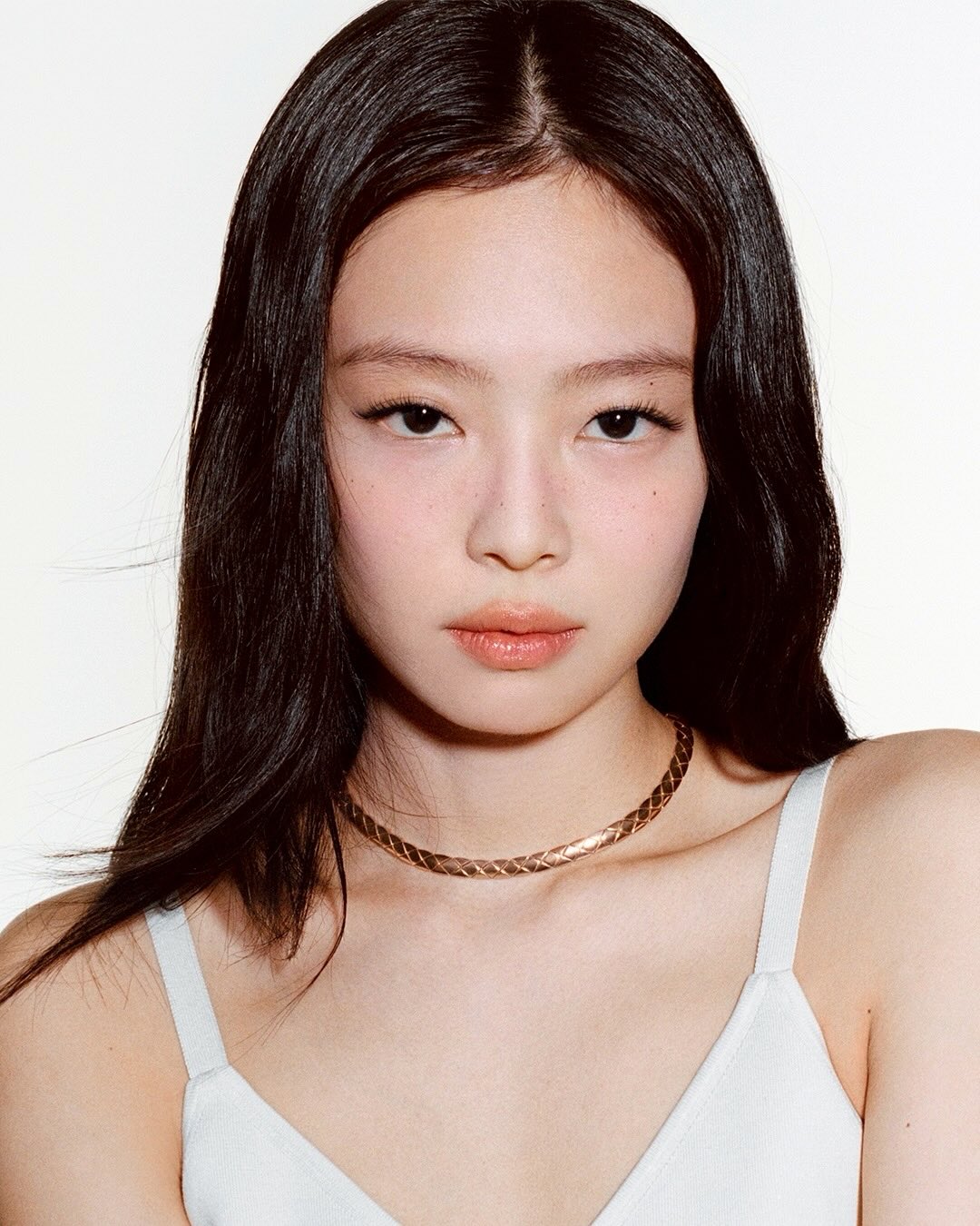 1 bức ảnh khiến tất cả phải "ngả mũ" thán phục Jennie (BLACKPINK)!- Ảnh 2.