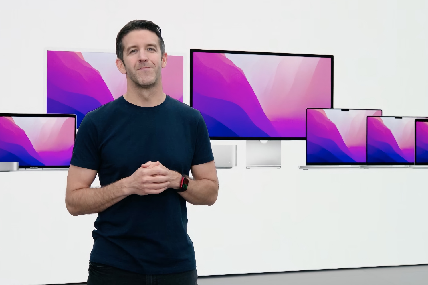 Âm thầm xây dựng đế chế 4.000 tỷ USD, CEO mới của Apple là ai: Người dùng iPhone suốt 20 năm chưa chắc biết tên ông- Ảnh 2.