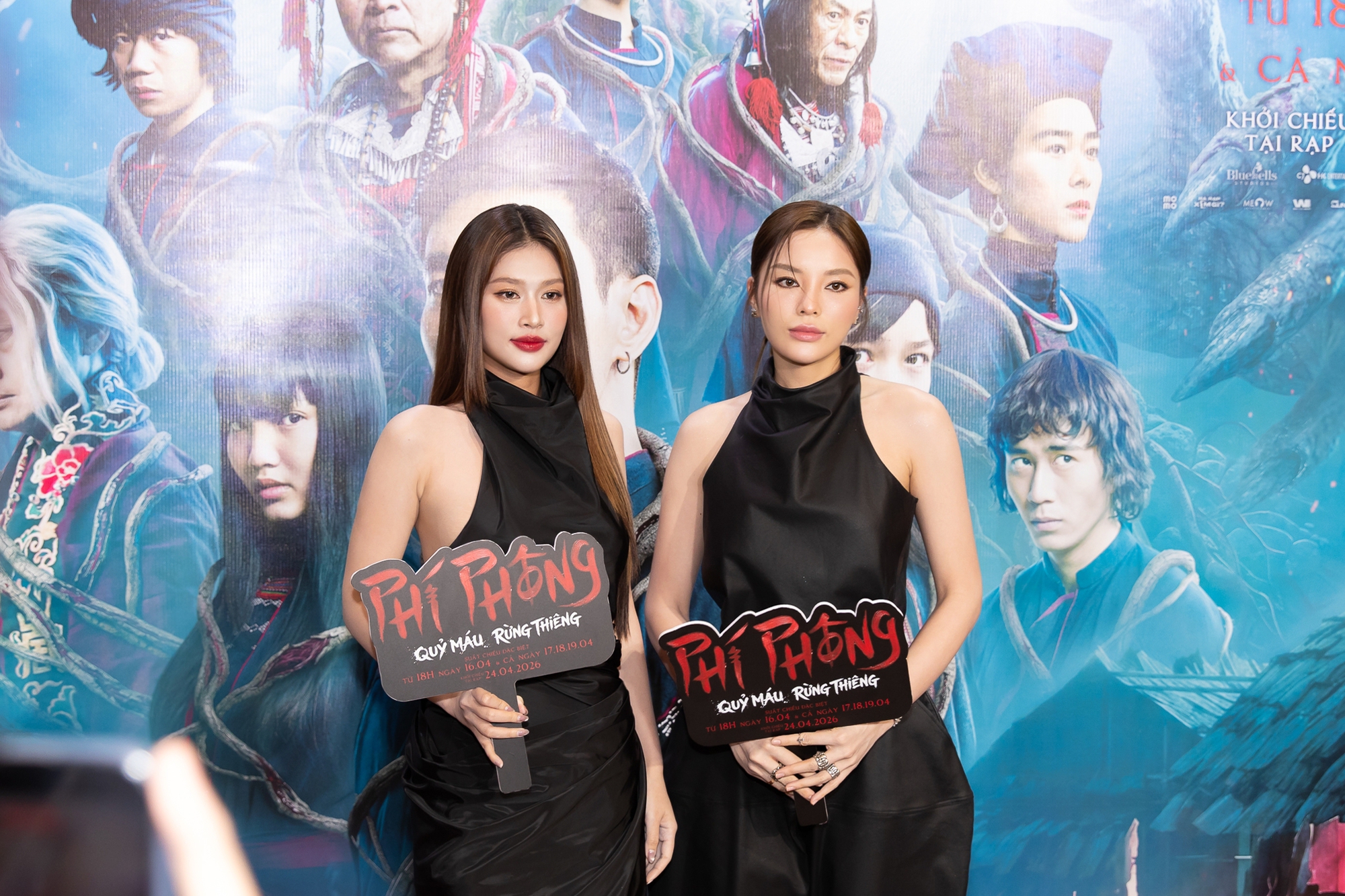 Thảm đỏ HOT nhất hôm nay: Phương Anh Đào đọ sắc đen với Thiên Ân - Kỳ Duyên, Võ Điền Gia Huy - HIEUTHUHAI đẹp trai hết nấc- Ảnh 3.