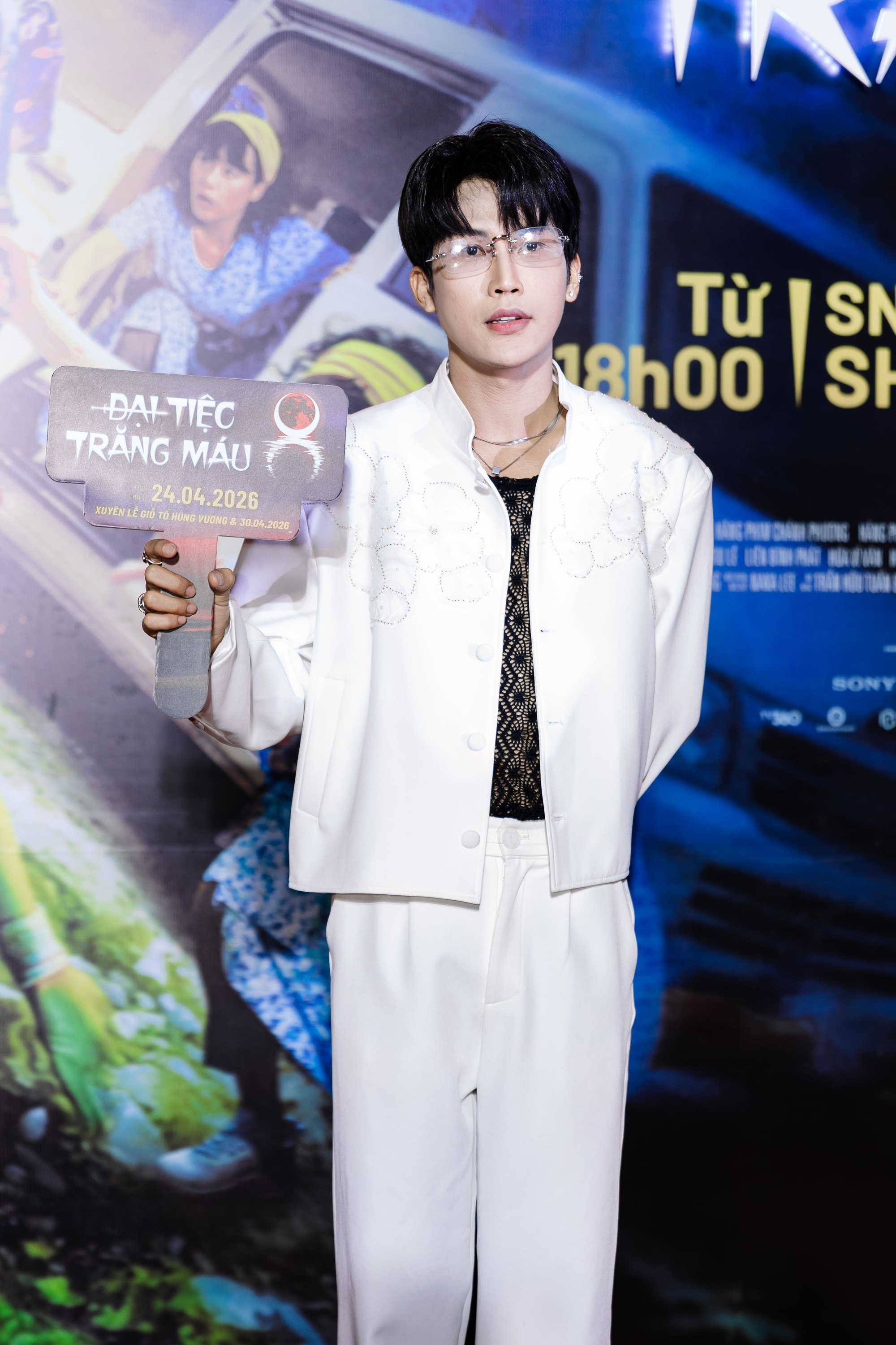 Thảm đỏ Đại Tiệc Trăng Máu 8: Tam Triều Dâng - Võ Điền Gia Huy đẹp đôi chết mất, visual Miu Lê gây sốc MXH- Ảnh 15.