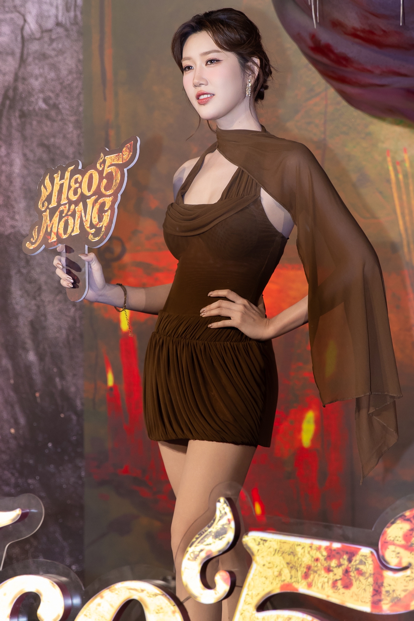 Thảm đỏ HOT nhất hôm nay: Tam Triều Dâng - Võ Điền Gia Huy dính như sam, Jun Vũ - Thuý Ngân đẹp loá cả mắt- Ảnh 7.