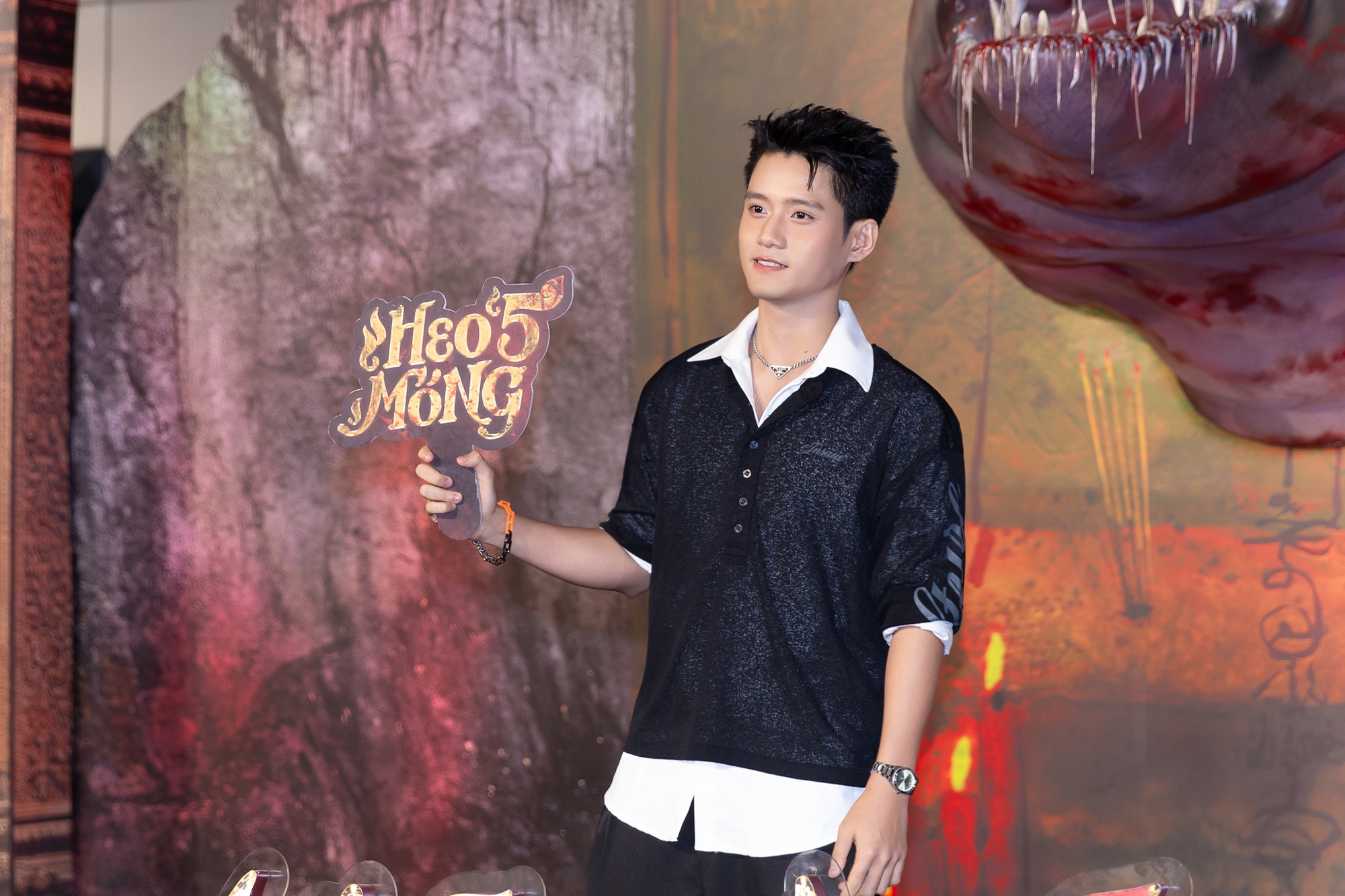 Thảm đỏ HOT nhất hôm nay: Tam Triều Dâng - Võ Điền Gia Huy dính như sam, Jun Vũ - Thuý Ngân đẹp loá cả mắt- Ảnh 20.