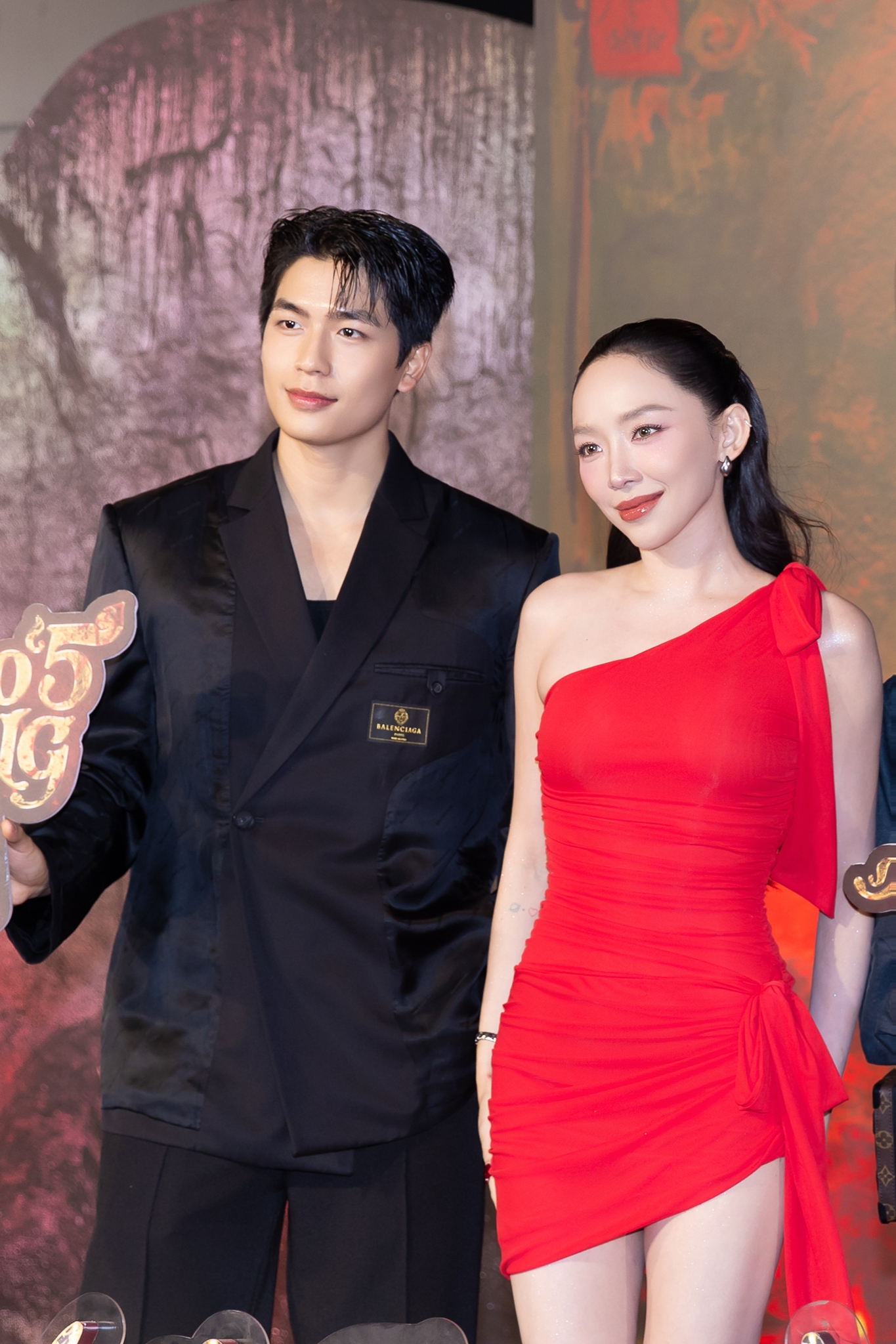 Thảm đỏ HOT nhất hôm nay: Tam Triều Dâng - Võ Điền Gia Huy dính như sam, Jun Vũ - Thuý Ngân đẹp loá cả mắt- Ảnh 13.