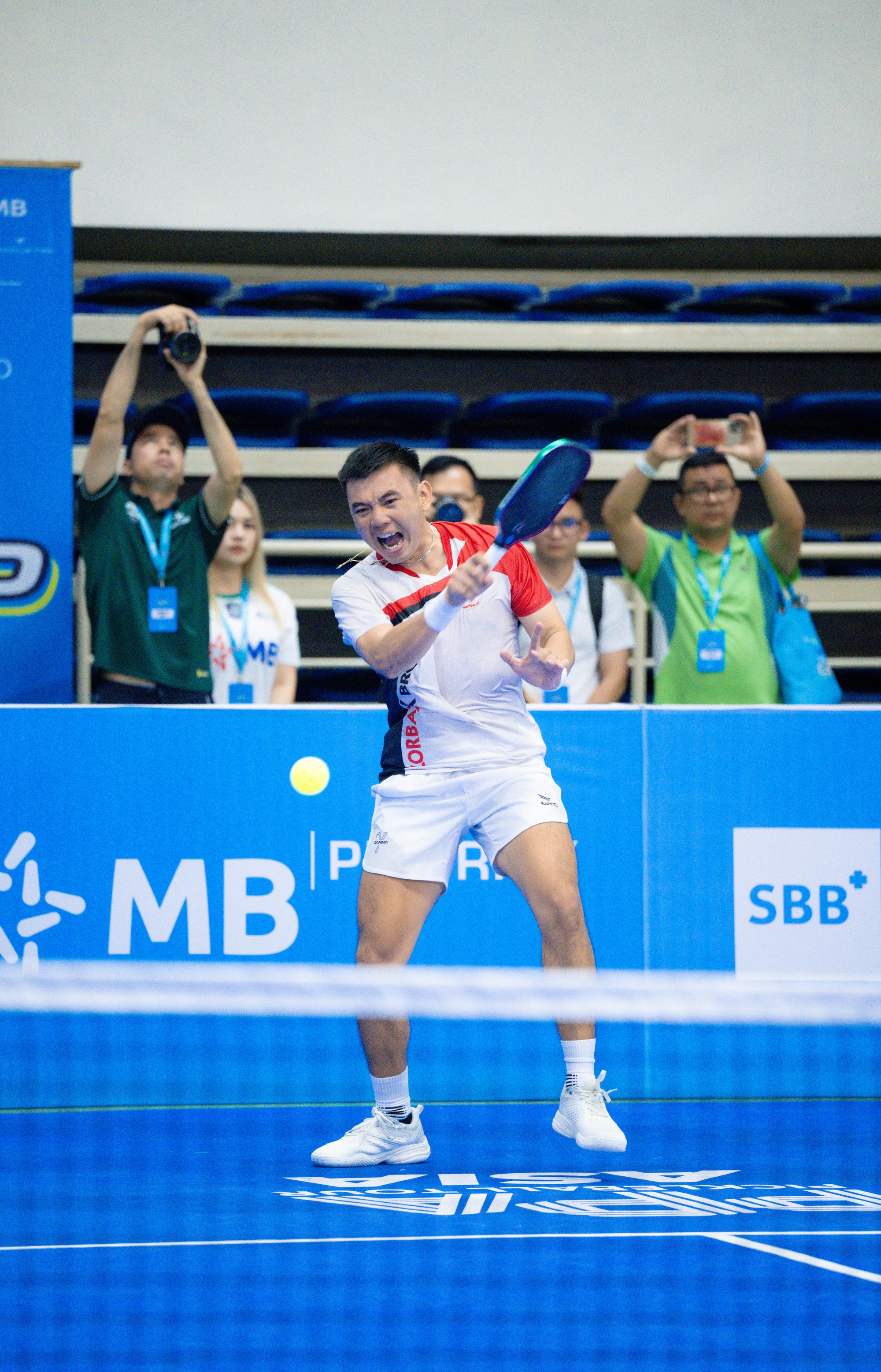 Chiến thắng của Lý Hoàng Nam xứng đáng được động viên hơn là bị chỉ trích- Ảnh 4.