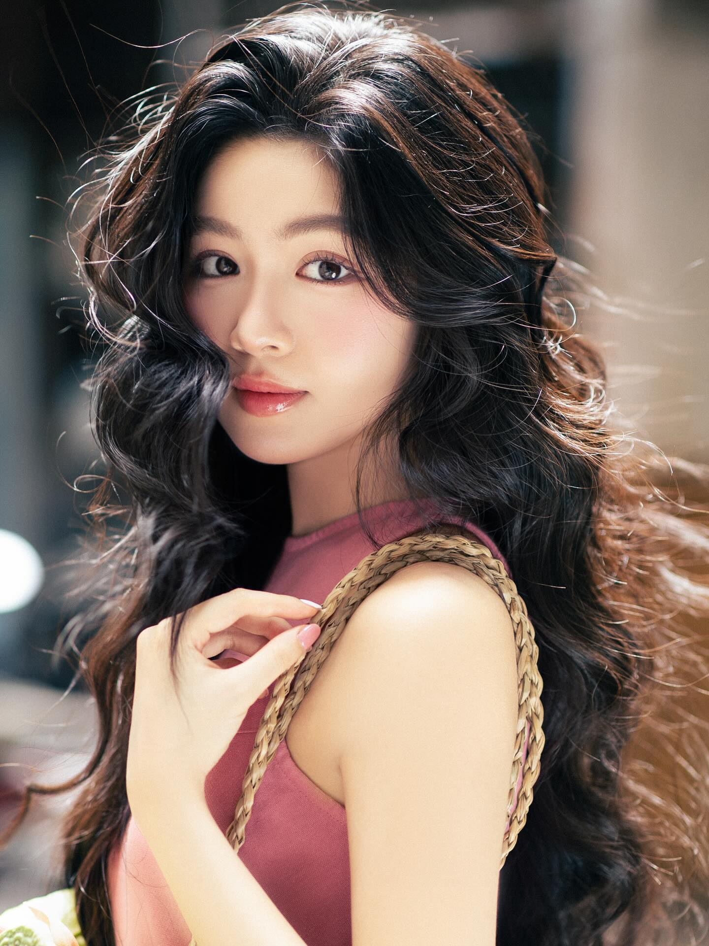 Hạt Dẻ so với Lọ Lem: Càng ngày càng khác biệt- Ảnh 13.