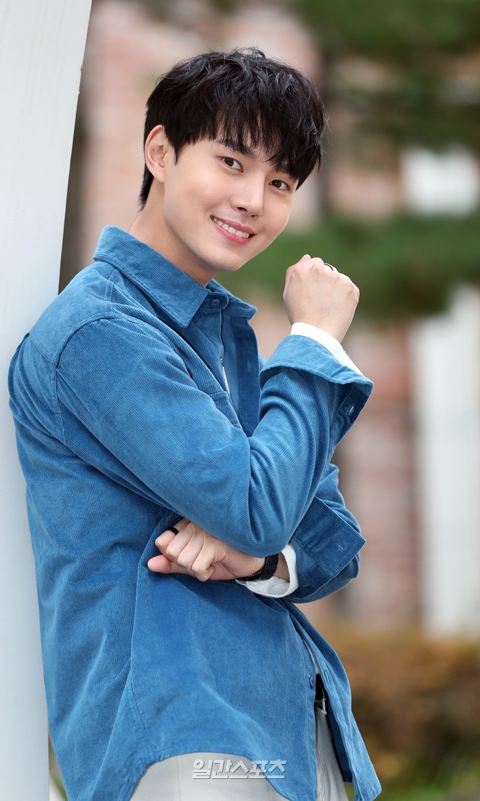 Ảnh Lee Min Ho hẹn hò vợ sắp cưới- Ảnh 8.