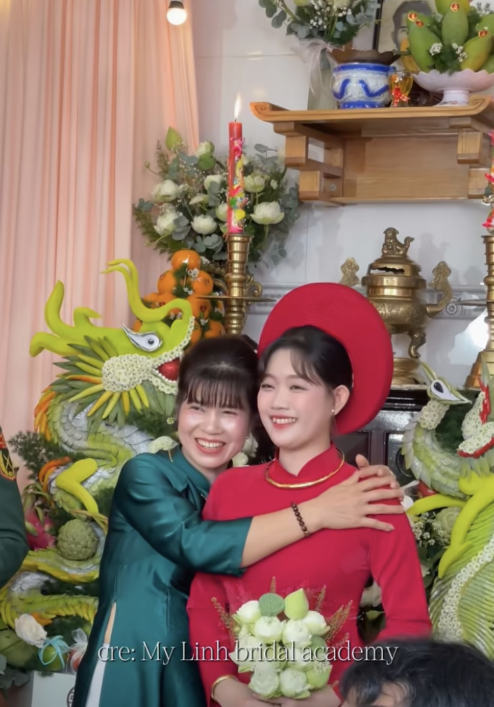 Trọn vẹn đám cưới Mũi trưởng Long ở Tây Ninh: Visual cô dâu 10 điểm, Hậu Hoàng xuất hiện độc lạ- Ảnh 2.