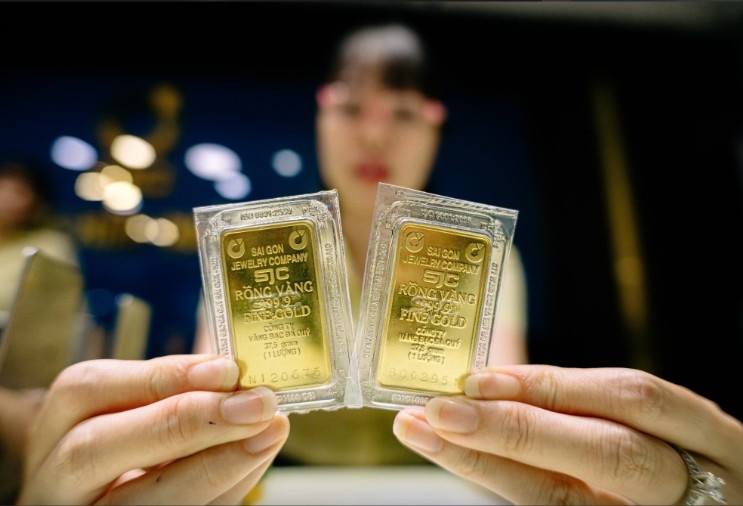 Giá vàng tăng hơn 70% sau 1 năm, còn nên tích sản? Chuyên gia cảnh báo một sai lầm nhiều người mắc phải - Ảnh 3.