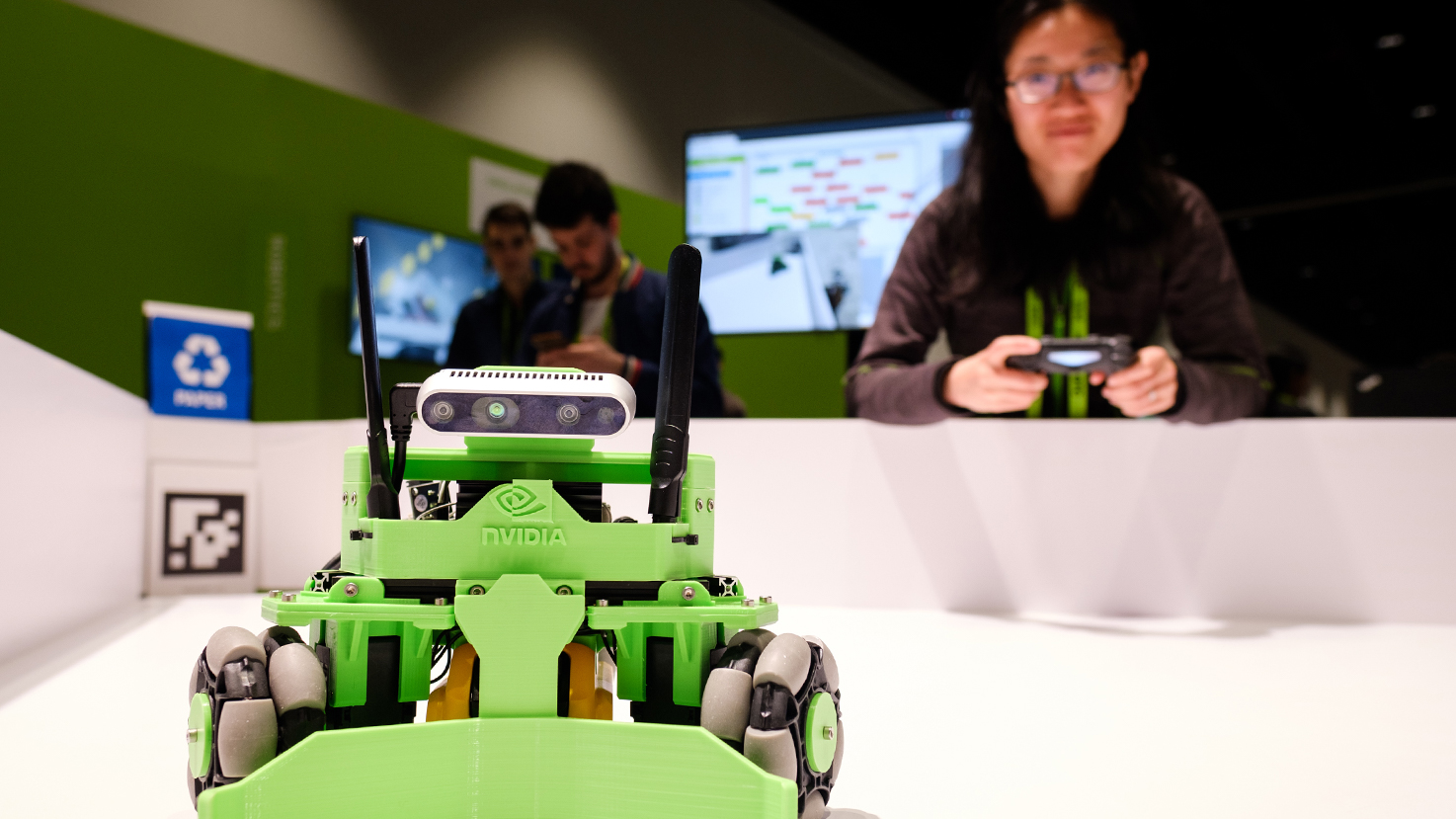 Đế chế 4.000 tỷ USD Nvidia đang bị đe dọa bởi chính AI: Ông vua ngành chip còn giữ ngai vàng được bao lâu?- Ảnh 3.