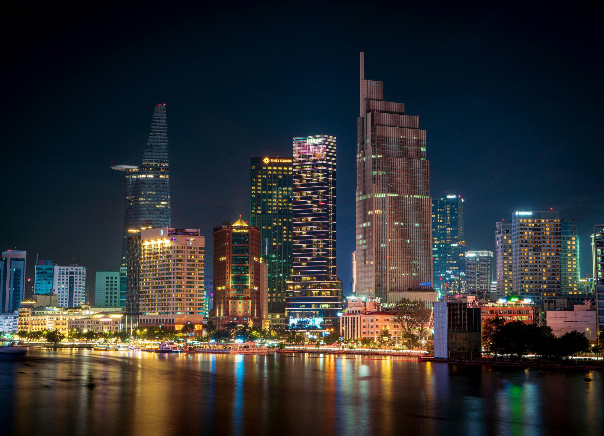 Bất động sản TPHCM “chững phanh” đầu năm 2026, nguồn cung thì tăng sốc, giao dịch lại lao dốc - Ảnh 1.