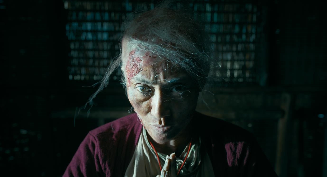 Phí Phông: Quỷ Máu Rừng Thiêng mới chiếu 3 ngày đã vượt mốc 70 tỷ, lập 4 kỷ lục phòng vé- Ảnh 4.