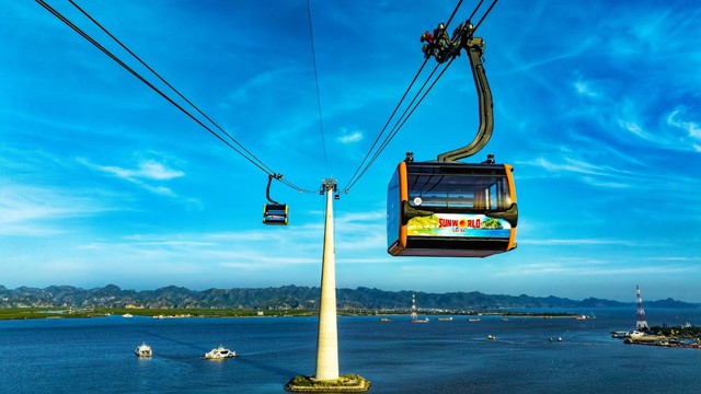 Du lịch Cát Bà hứa hẹn sẽ “bung lụa” với những cú hích mới - Ảnh 1. Du lịch Cát Bà hứa hẹn sẽ “bung lụa” với những cú hích mới - Ảnh 1.