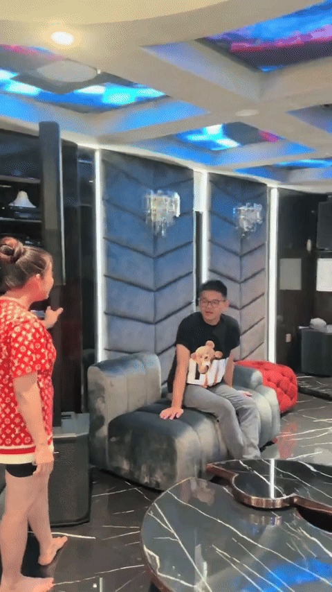 "Lọ Lem miền Tây" cưới thiếu gia Sài thành: Được mẹ chồng tặng biệt thự tân hôn trăm tỷ, tài trợ luôn nội thất xa hoa- Ảnh 6.