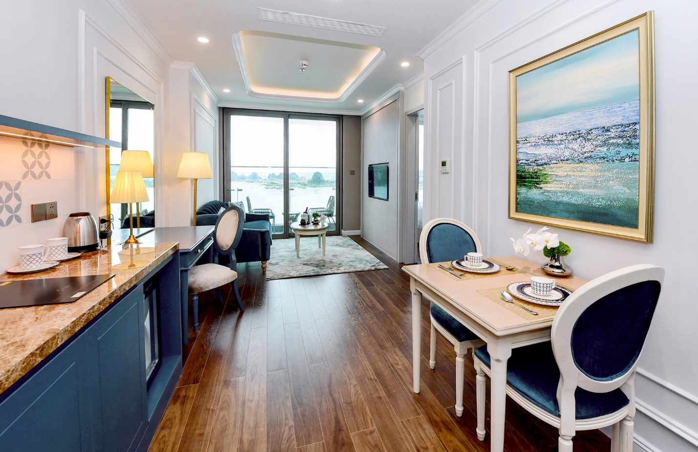 Vân Đồn vào mùa hút khách: Crystal Holidays Harbour tung ưu đãi lớn chào mừng đại lễ - Ảnh 2.